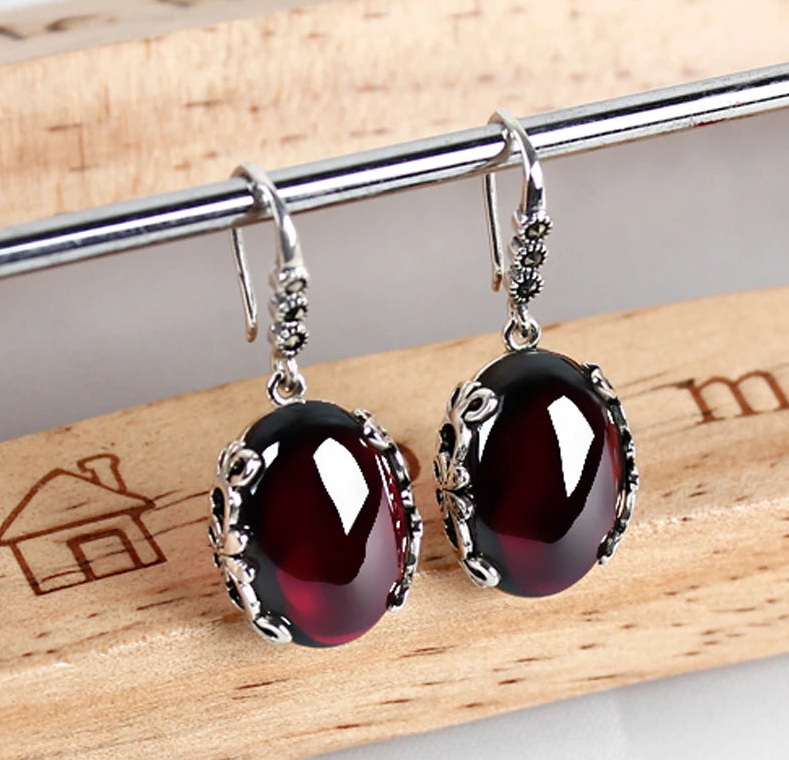 luxury earrings wholesale for women.