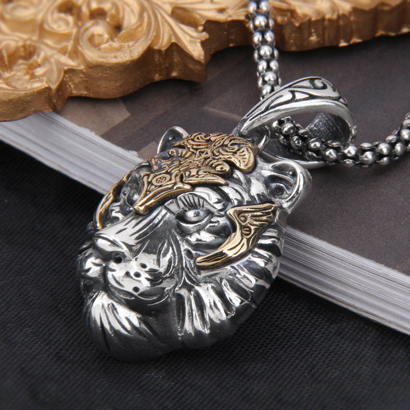 Exquisite charm trendy domineering war horse tiger animal pendant necklace men's hip-hop rock party jewelry gift