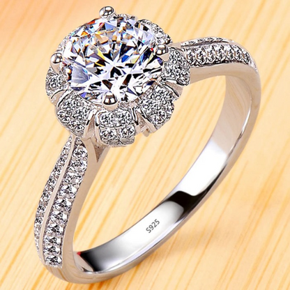 Luxury White Gold color Solitaire Wedding.