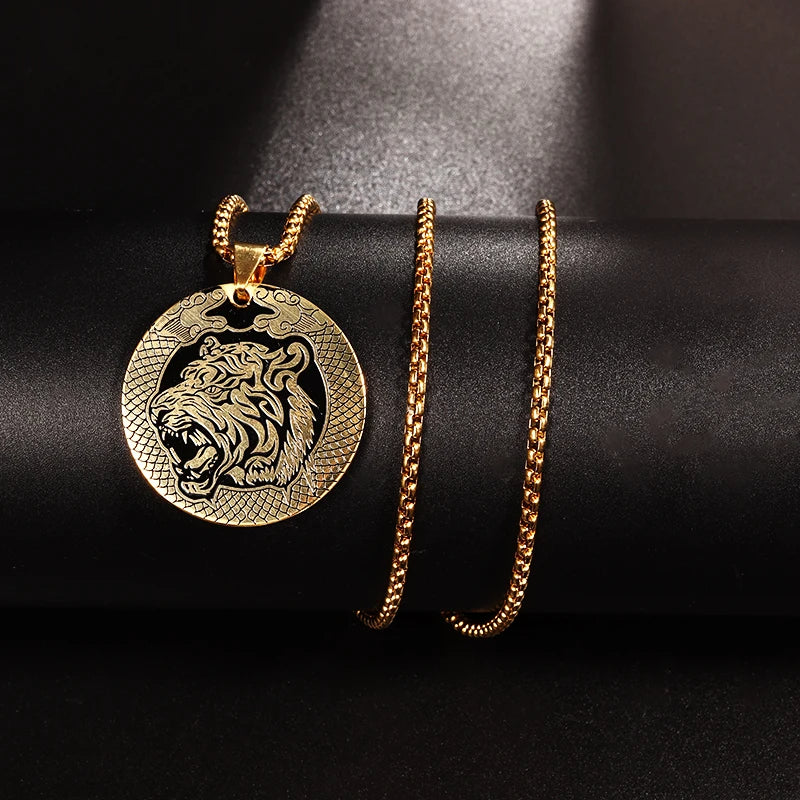 Exquisite charm trendy domineering war horse tiger animal pendant necklace men's hip-hop rock party jewelry gift