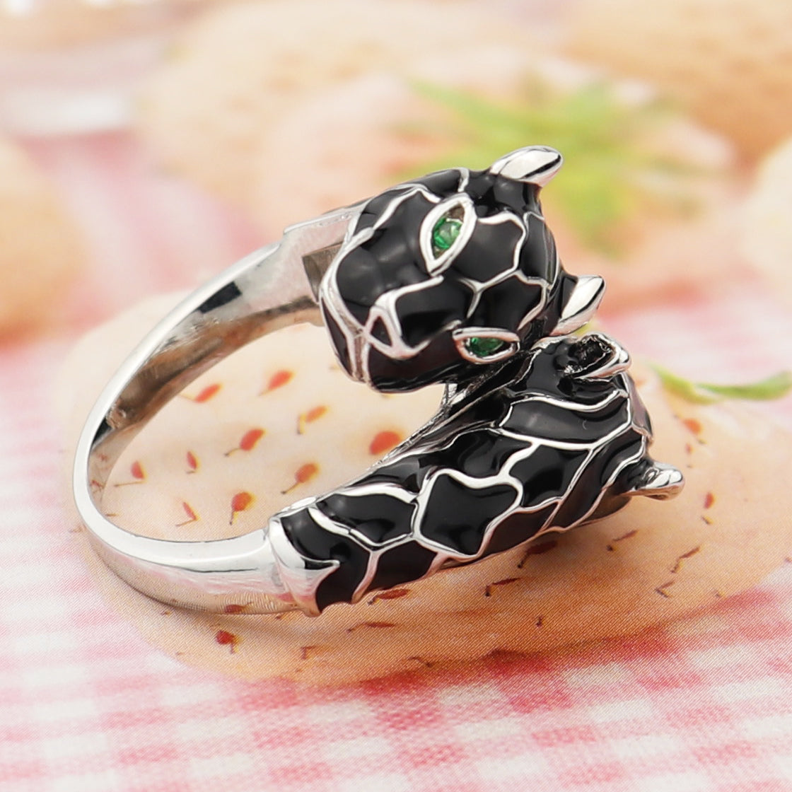 Classic animal shape ring tiger head ring full of zircon Party Wedding Gift Jewelry R2600