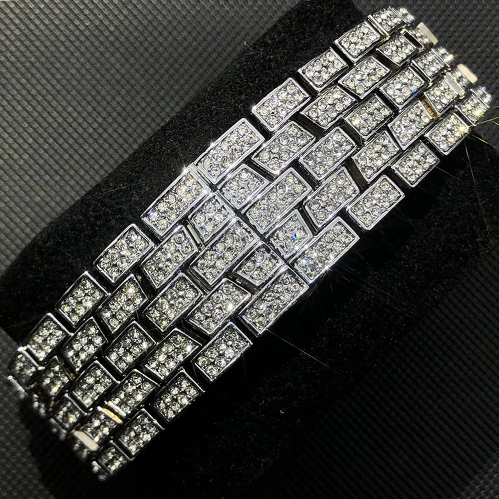 Full Diamond Silver Male Watch Original.