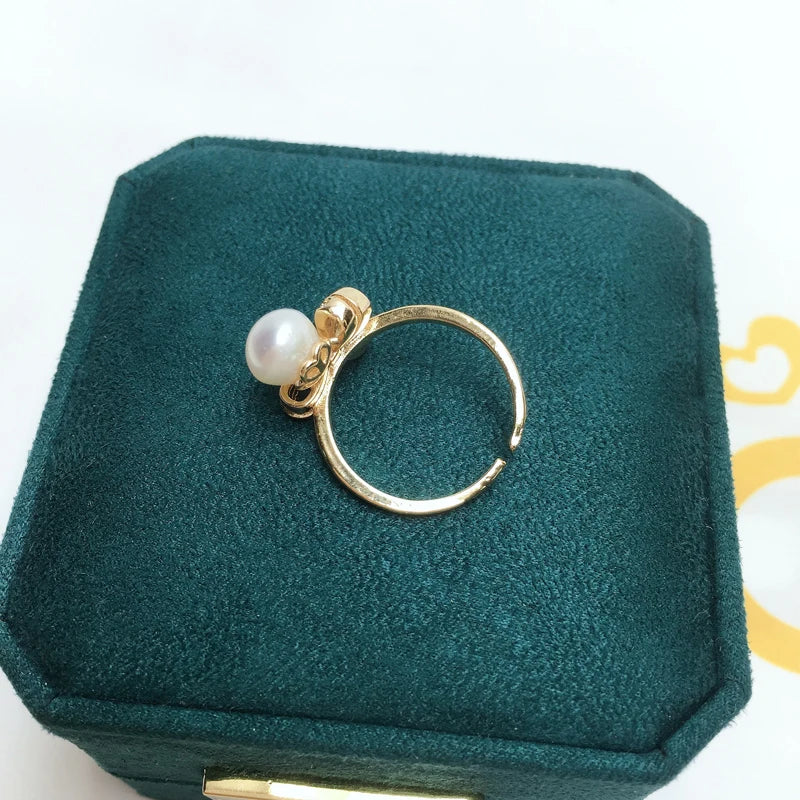 Natural Freshwater Pearl Ring Gold.