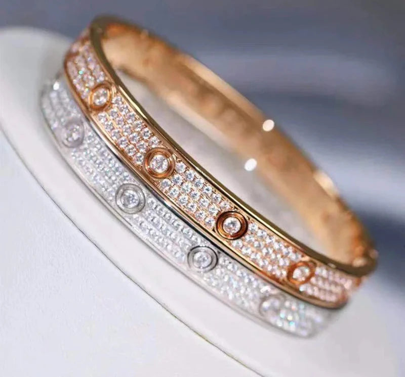 jewelry European and American fashion zircon bracelet.