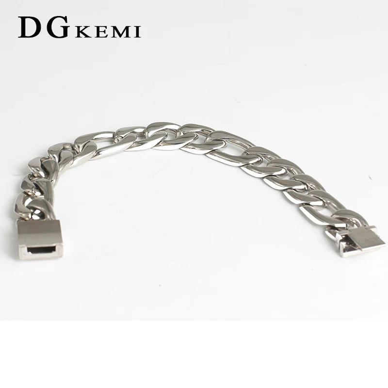 Edgy Cuban chain steel bracelet, unisex.