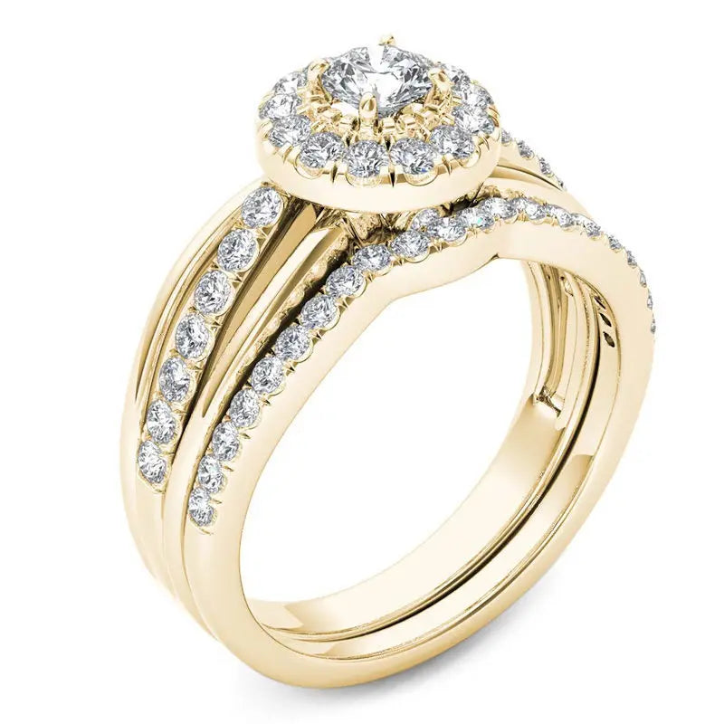 Luxurious 14K gold ring with moissanite.