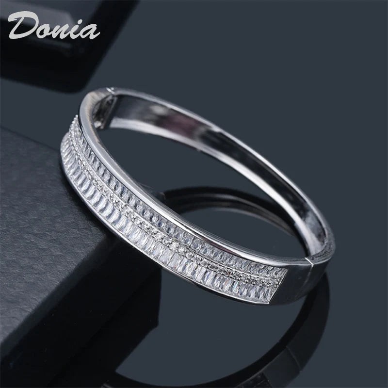 Donia jewelry Fashion simple temperament copper micro-inlaid AAA zircon bracelet T-type zircon bracelet ladies fashion bracelet