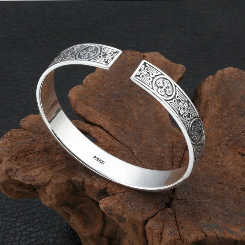 Wholesale S925 Sterling Silver Wrist Jewelry.