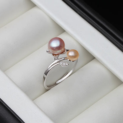 Black White Natural Freshwater Pearl Rings.