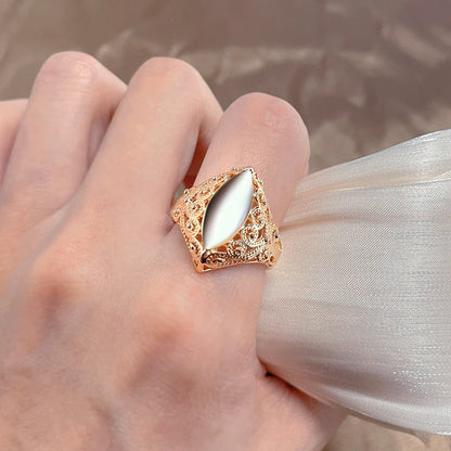 Kinel Hot Fashion Glossy Rings for Women 585 Rose Gold Unique Pattern Rhombus Rings Ethnic Bride Wedding Jewelry 2022 New