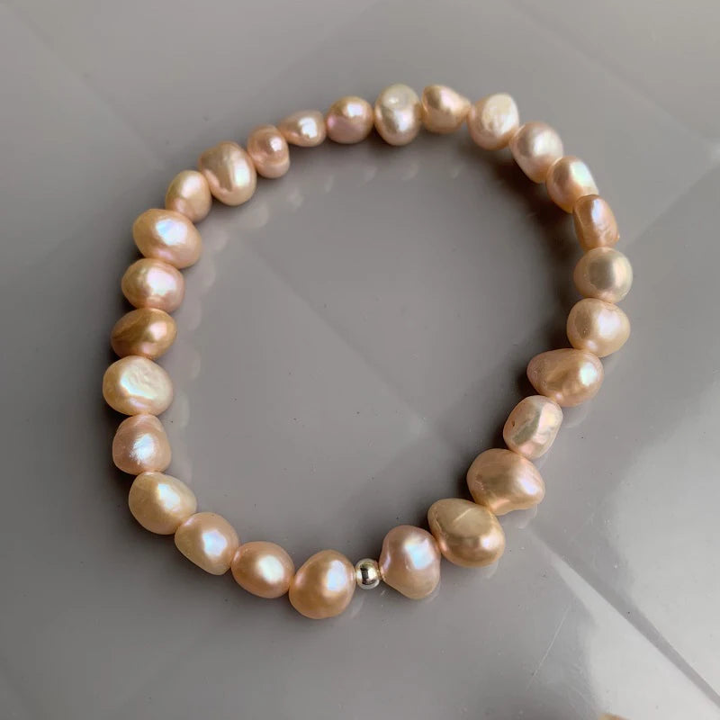 Product Description and Features for 7-8mm Baroque Pearl Bracelet