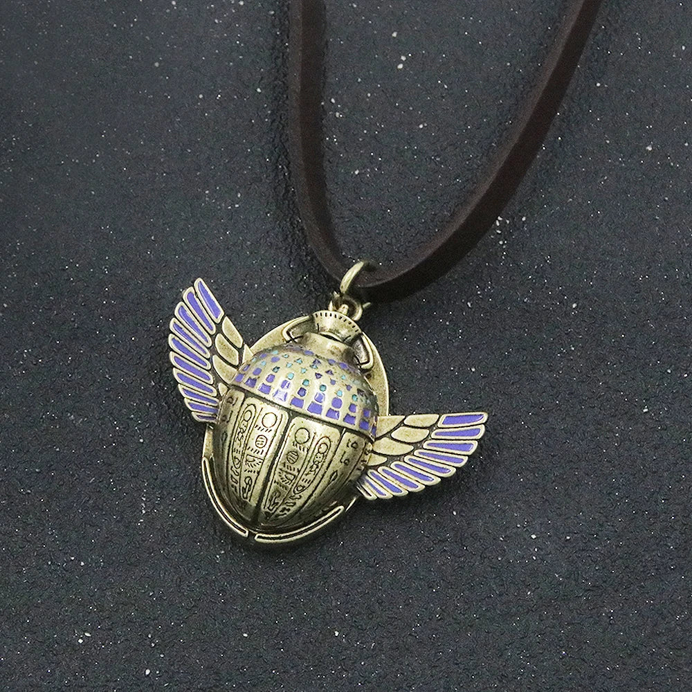 Moon Knight The Scarab Necklace Marc Spector Compass Moving Wings Ancient Egypt Amulet Necklaces Fans Cosplay Jewelry