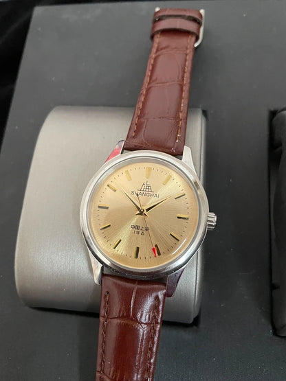 Vintage Shanghai Watch Men 37mm Hand Wind.