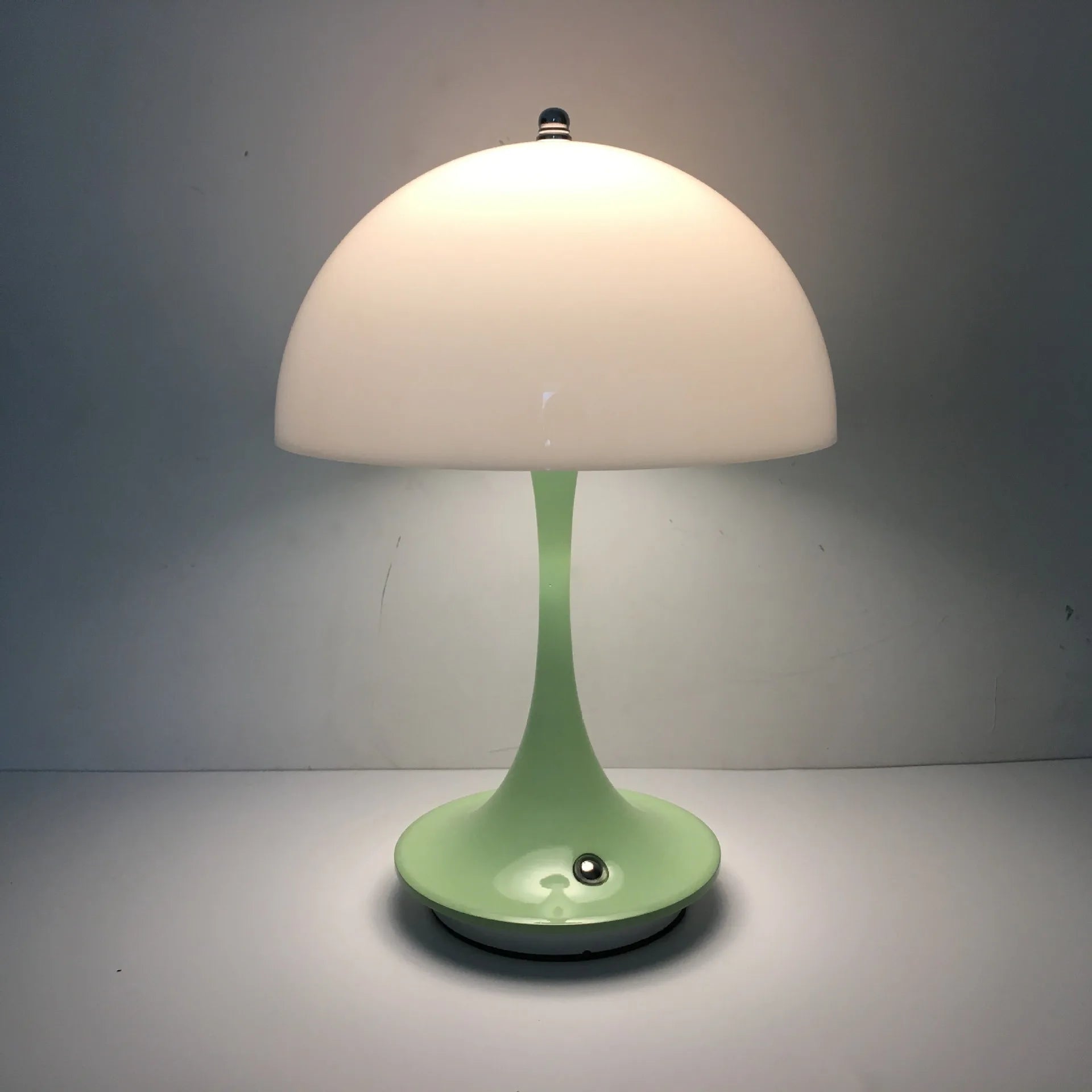 Danish Luxury Nordic Retro Small Table Lamp.