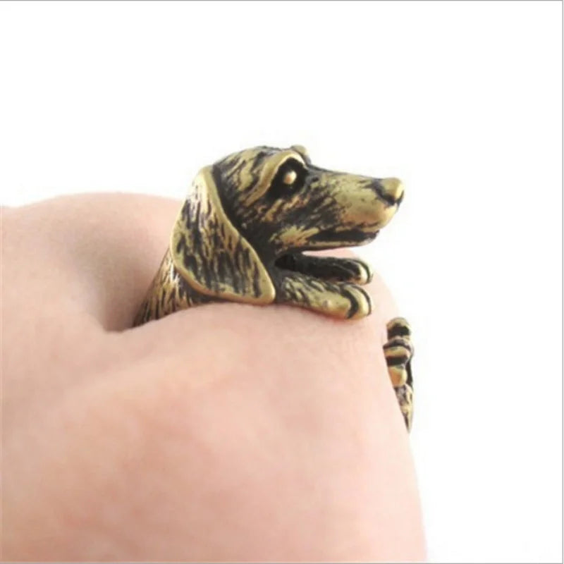 Retro 3D Beagle & German Shepherd Dog Ring.