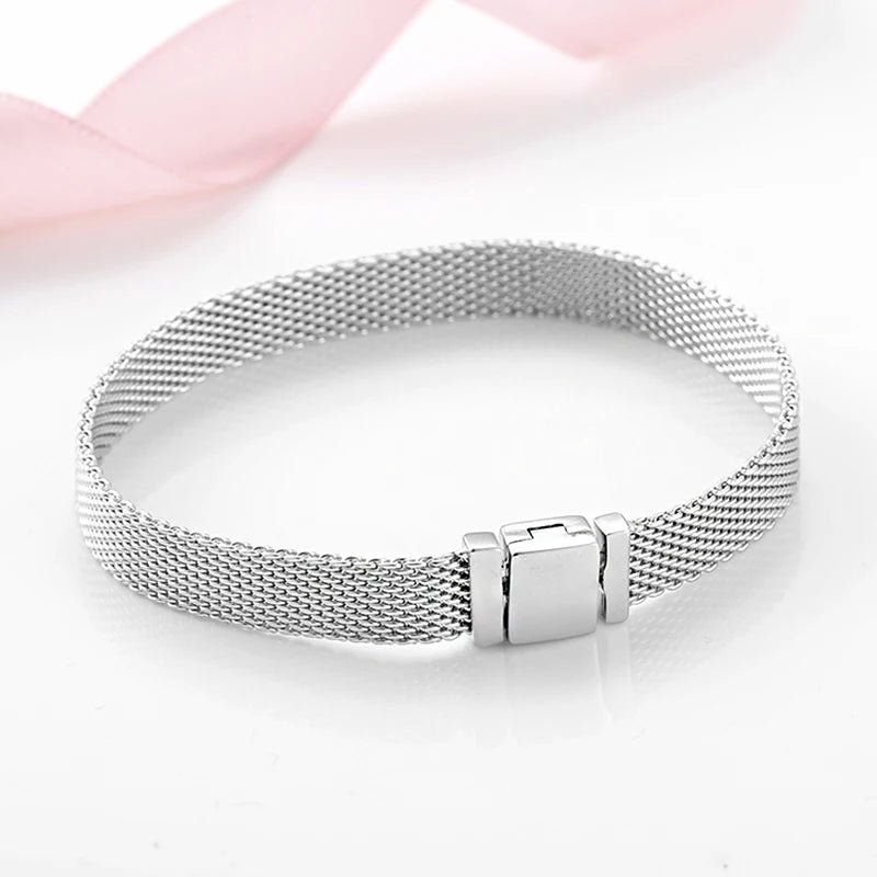 High Quality Silver Fashion Beads Bracelets.