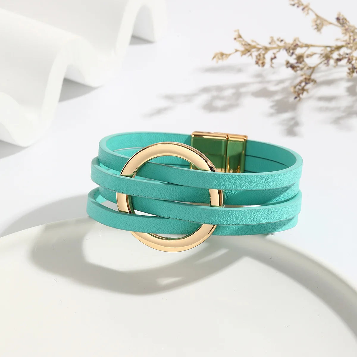 Hot Multi Layer Wide Leather Bracelet for Women Metal Circle Accessories Summer Fashion Wristband Cuff Magnet Buckle Jewelry