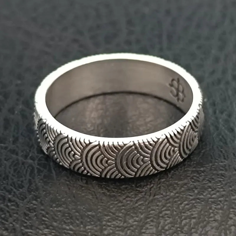 Silver Jewelry Beautiful Turning Wave Ring.