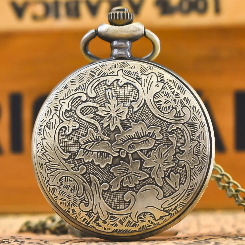 Vintage Bronze Clamshell Creative Hollowed-Out Fashion Male And Female Students Gift Quartz Necklace Pocket Watch