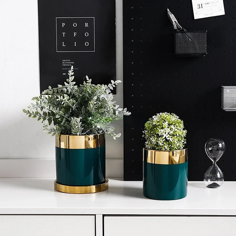 Light Luxury Phnom Dark Green Ceramic Flower Pot.