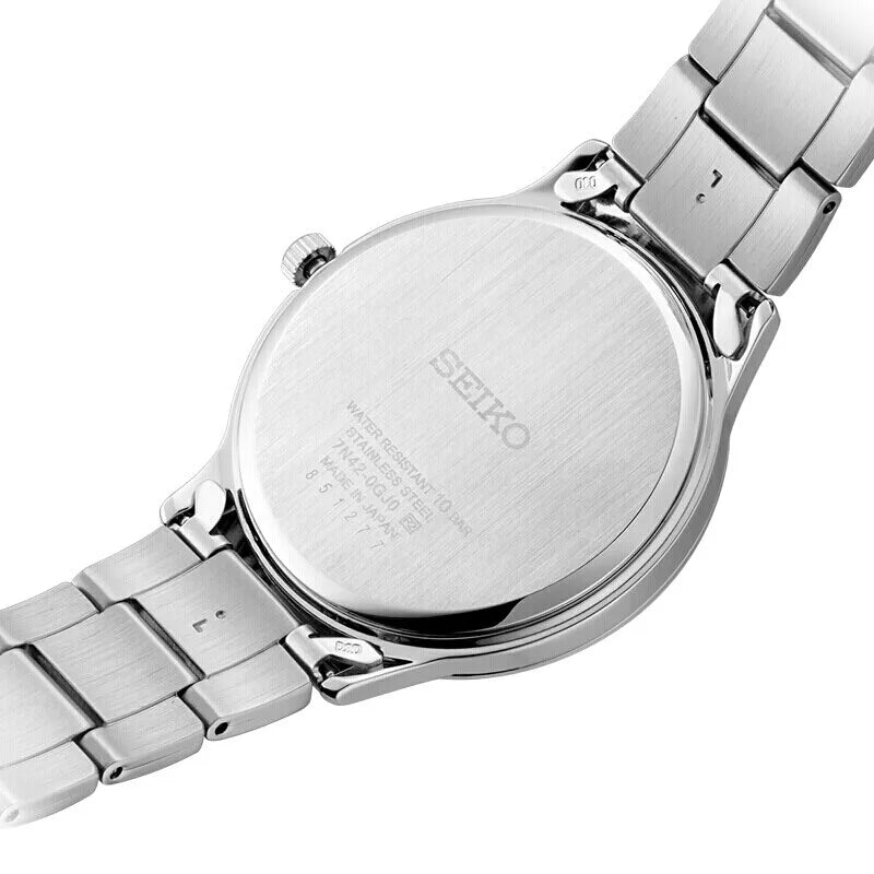 SEIKO Series Silver Men's Quartz Watches.