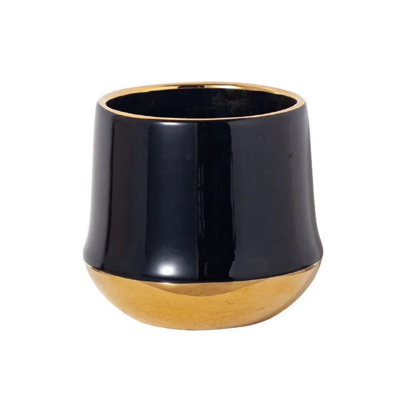 Electroplating Golden Ceramic Flower Pot.