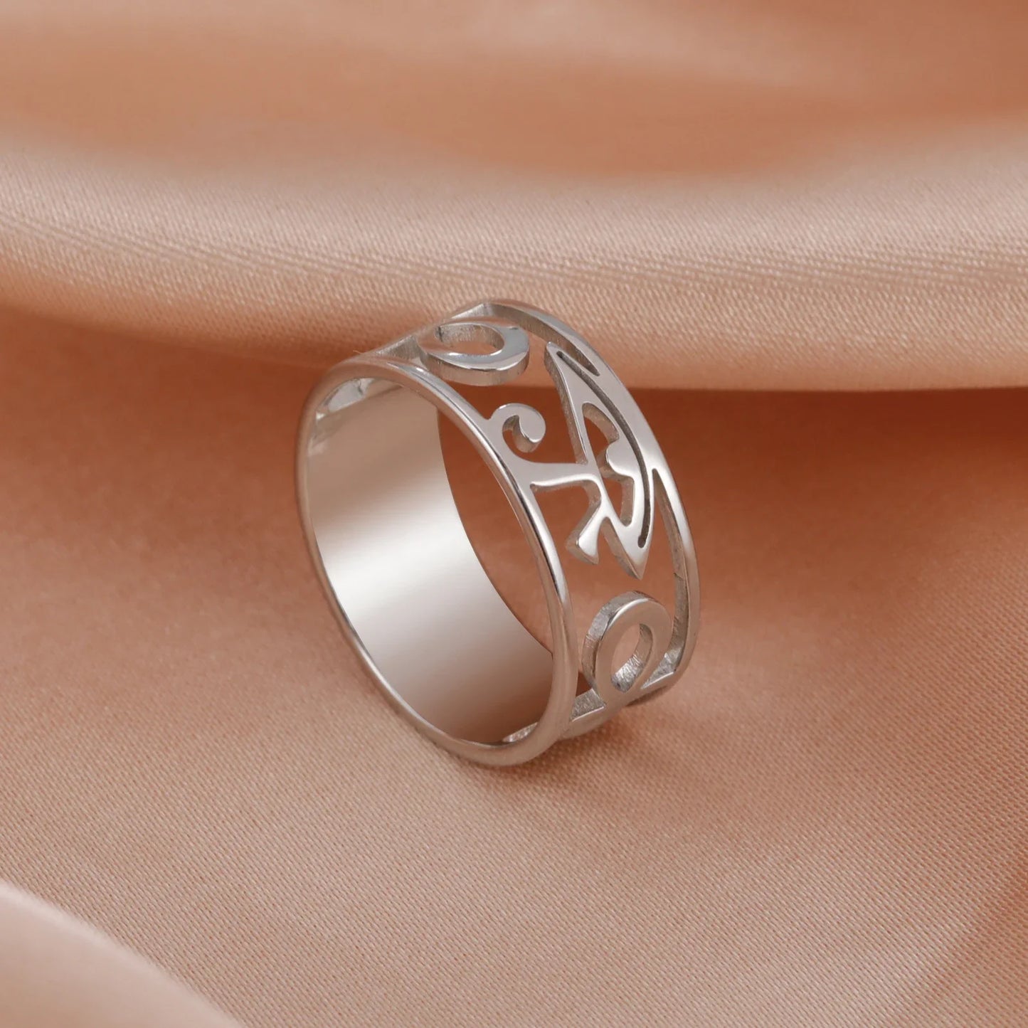 Ancient Egypt Eye Of Horus Ring.