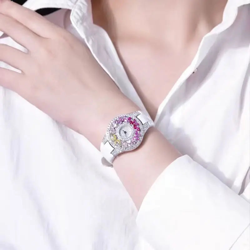 Luxury Women’s Fashion Watch Qualities Diamond.