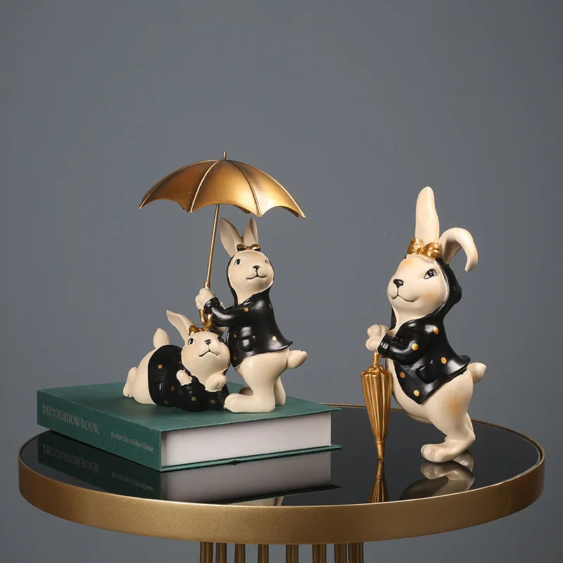 Light Luxury Cute Rabbit Sculpture.