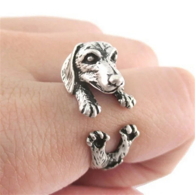 Retro 3D Beagle & German Shepherd Dog Ring.