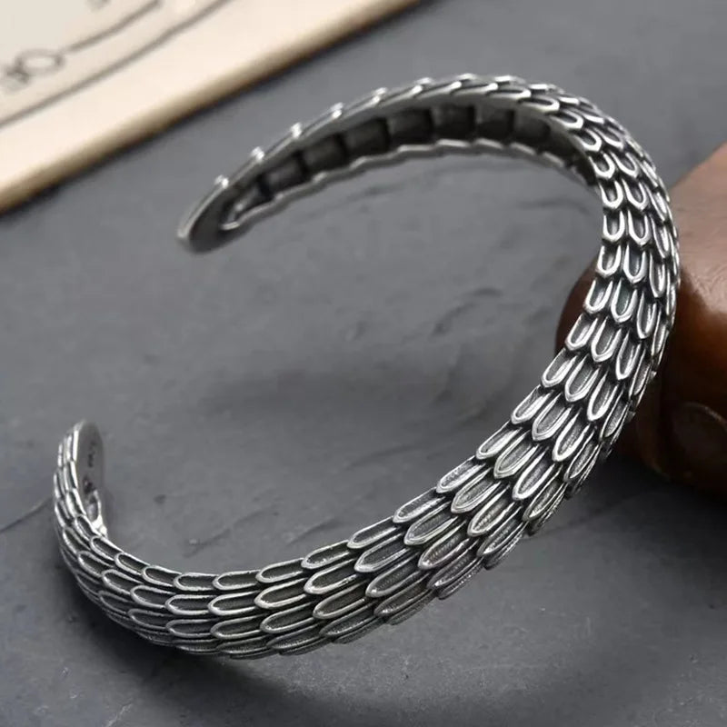 Retro punk dragon scale cuff bracelet opening is adjustable, suitable for men's personalized street motorcycle jewelry accessori