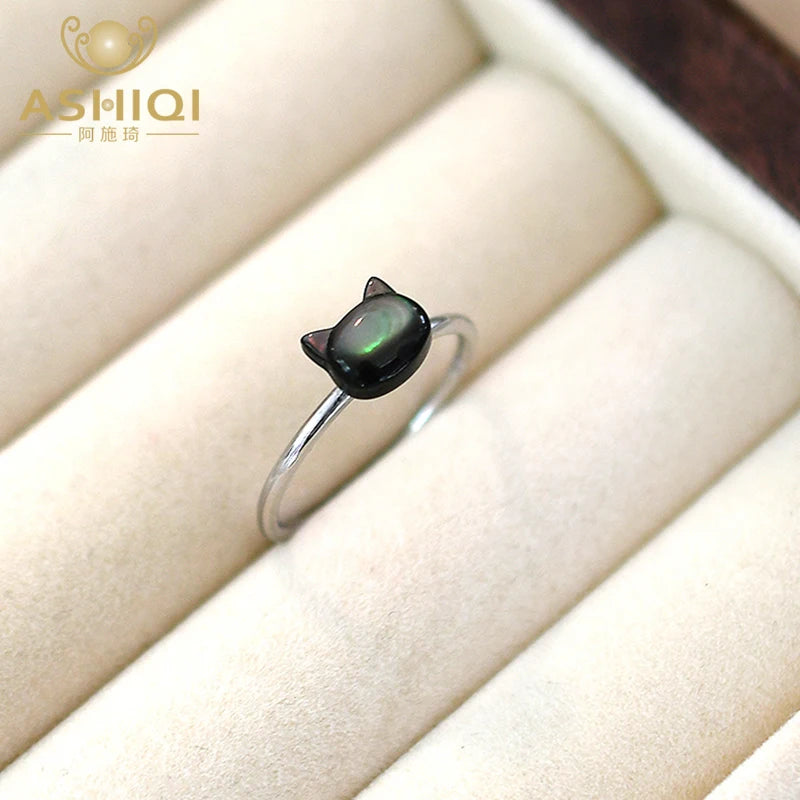 Natural Shell Black Cat Silver Ring.