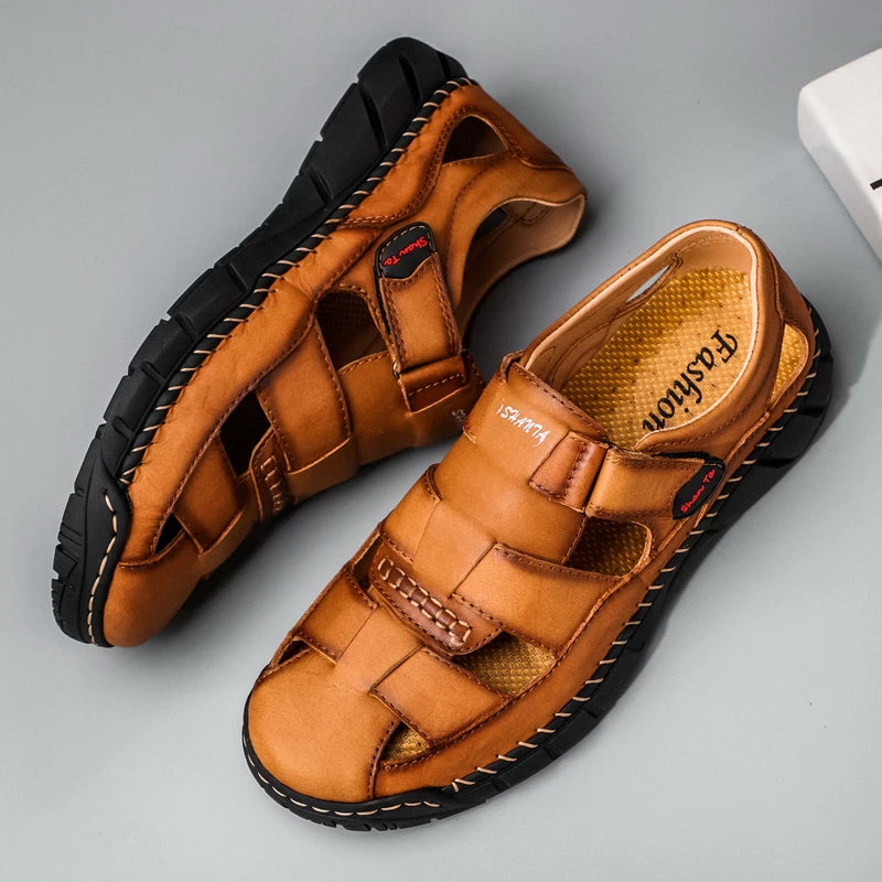 Genuine Leather Men Sandals Summer Breathable Men Beach sandalias Man Fashion slippers Comfortable Men's Outdoor Casual Sneakers