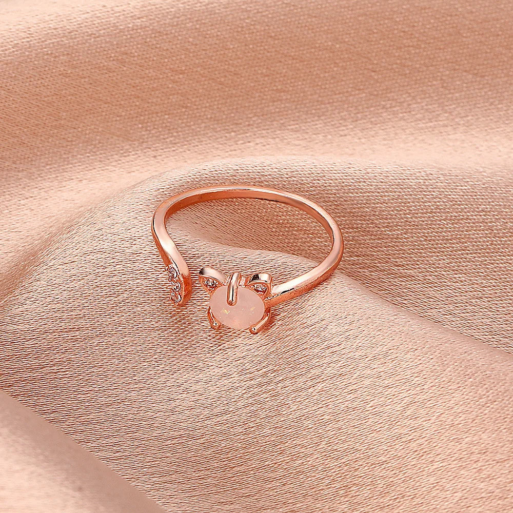 Trendy Cat Rhinestone Rings for Women Fashion.