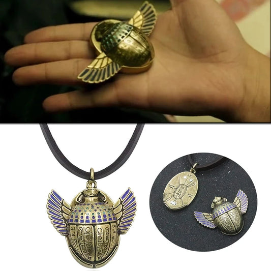 Moon Knight The Scarab Necklace Marc Spector Compass Moving Wings Ancient Egypt Amulet Necklaces Fans Cosplay Jewelry