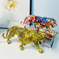 Noric Graffiti Leopard Sculpture Animal Panther Resin.