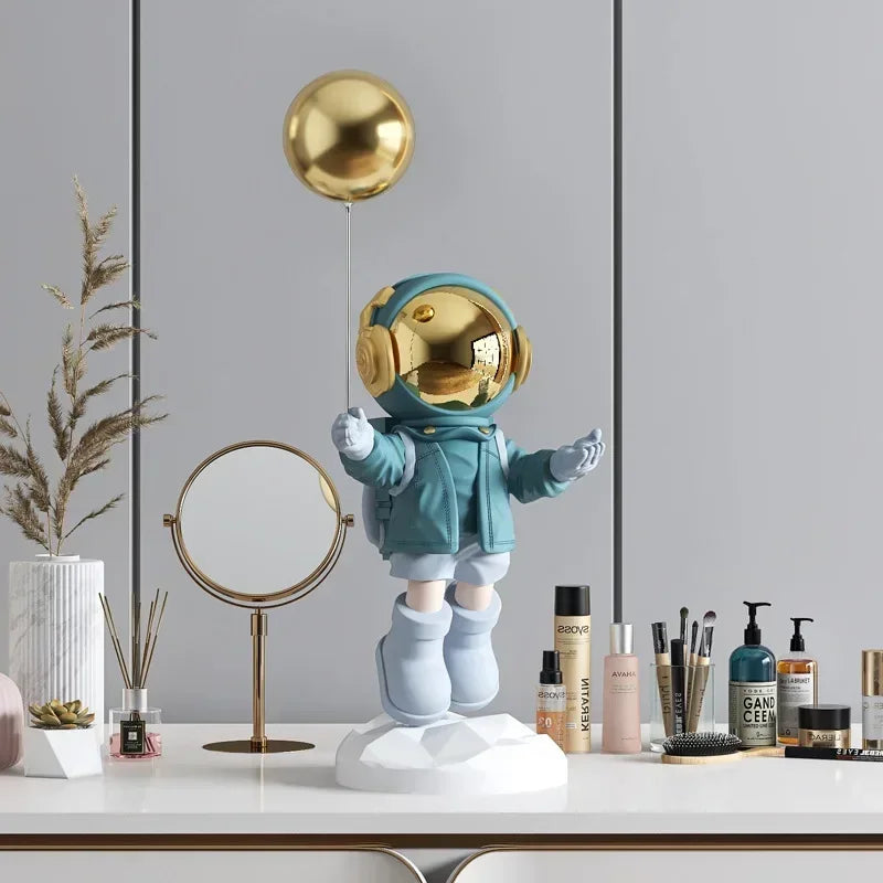 Plating Golden Large Astronaut Design Home decor Floor Ornament Luxury Sculpture Modern Fashion Craft Sculpture Resin Room Decor