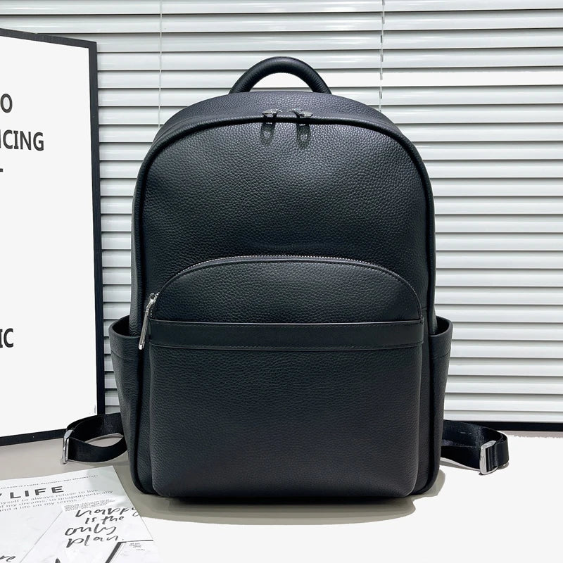 2023 New Brand Genuine Leather Men Backpacks.