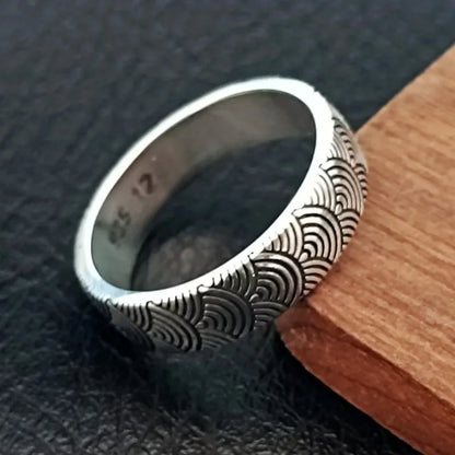 Silver Jewelry Beautiful Turning Wave Ring.