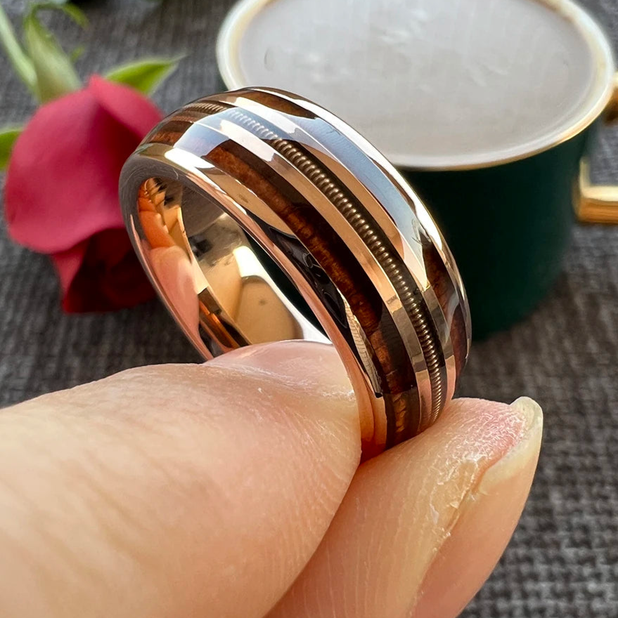 ARTHER TUNGSTEN METAL RING.